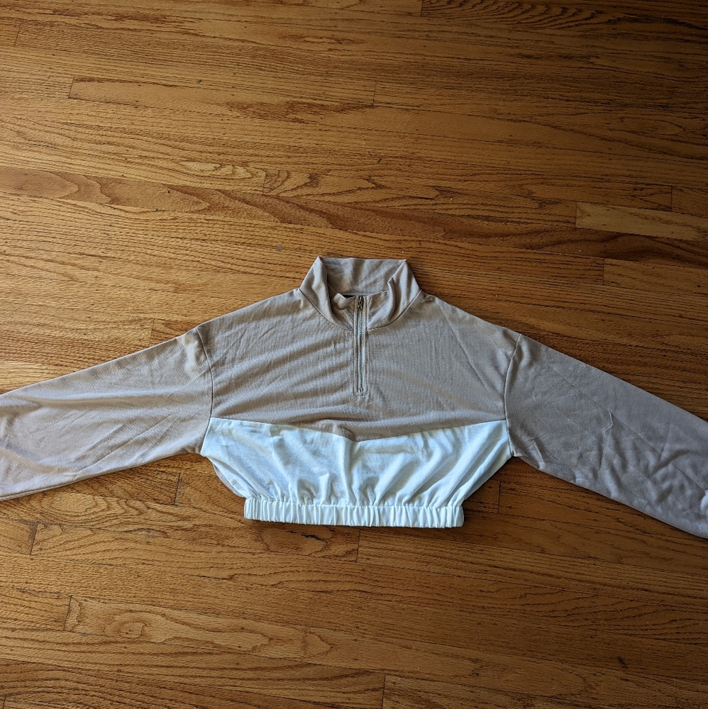 Crop Sweater Top - Picture 2 of 4